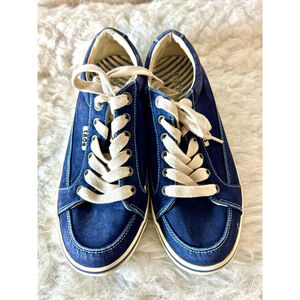 Taos Moc Star Dark Blue Denim Lace Up Sneakers Shoes Washed look Women Size 7.5